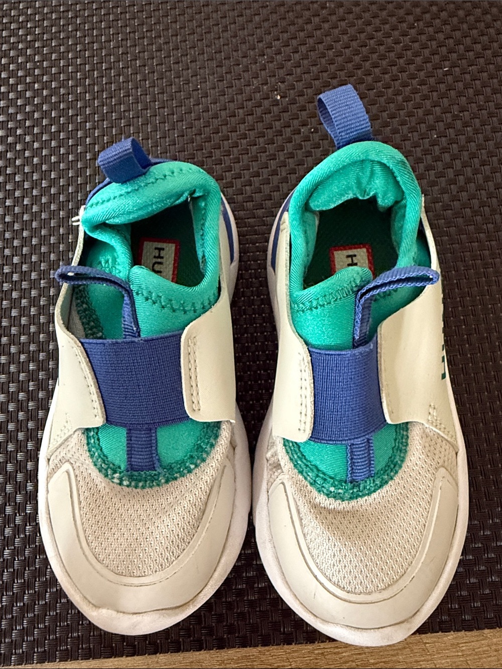 Hunter Kids White and Teal Slip-On Sneakers with Blue Strap